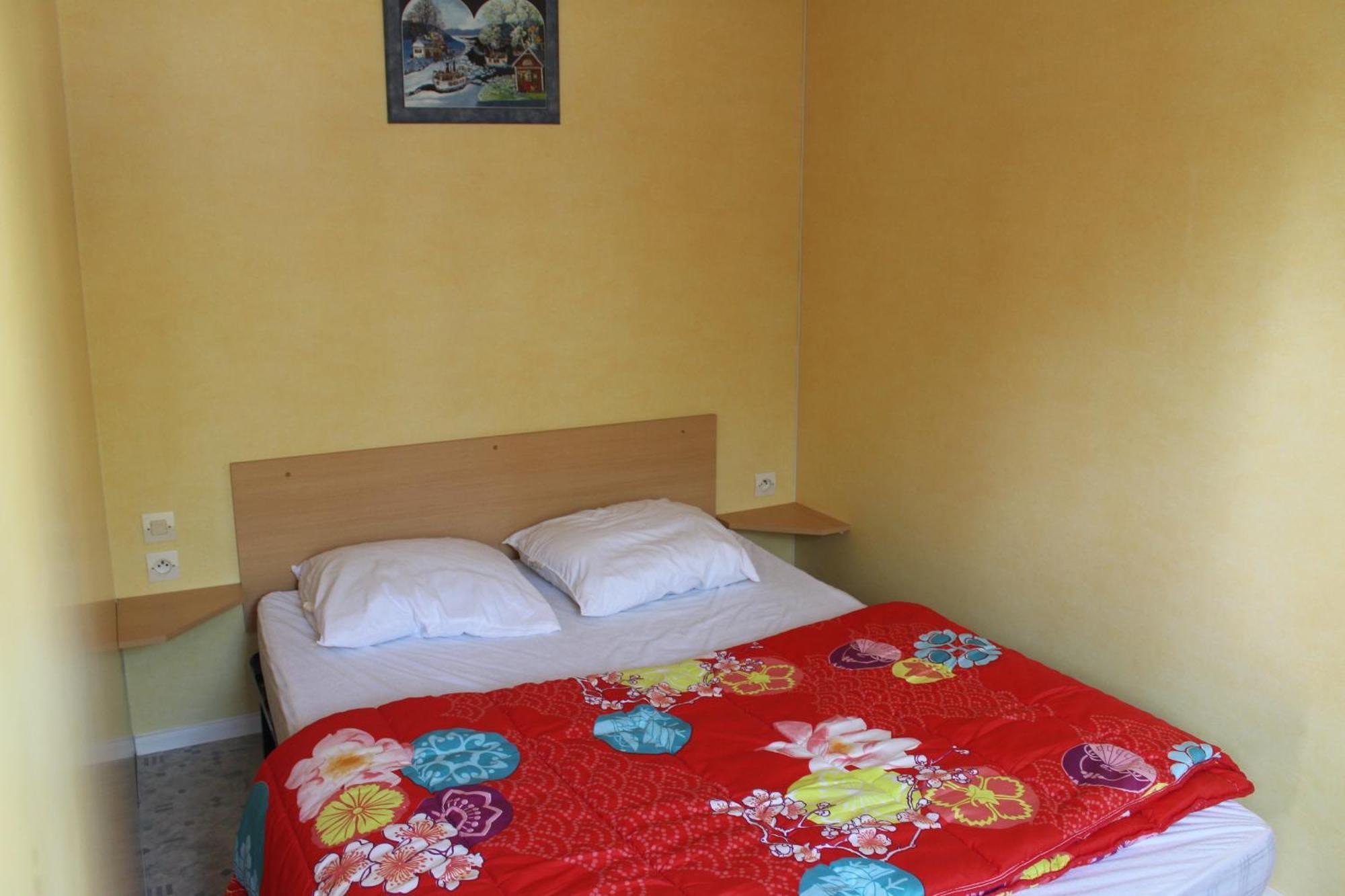 Camping Du Pontis Verteillac Exterior photo